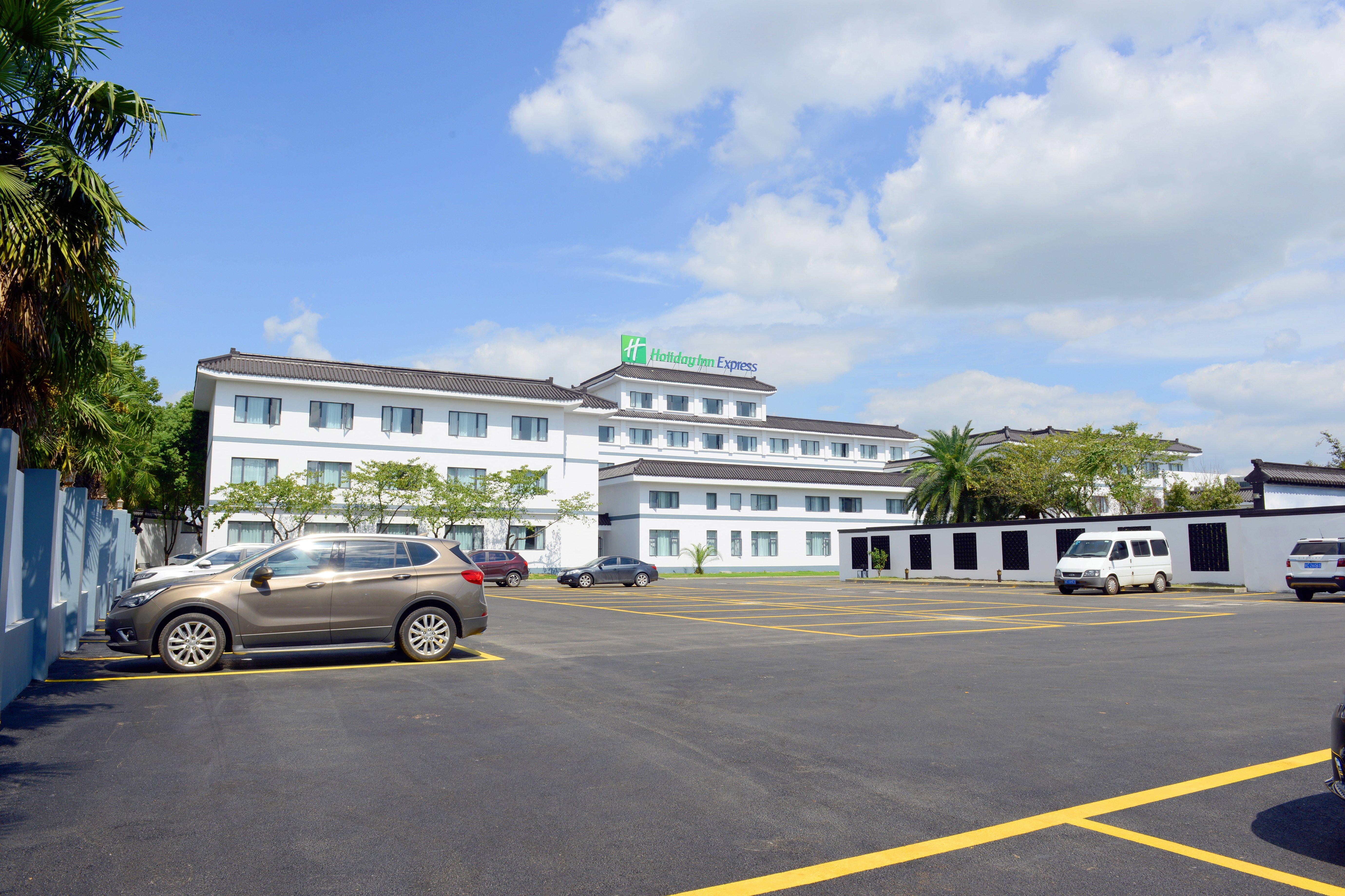 Holiday Inn Express - Suzhou Zhouzhuang Ancient Town, An Ihg Hotel Exteriör bild